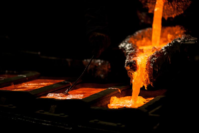 Molten metal